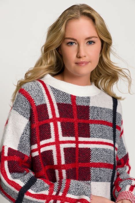 oversized plaid sweater